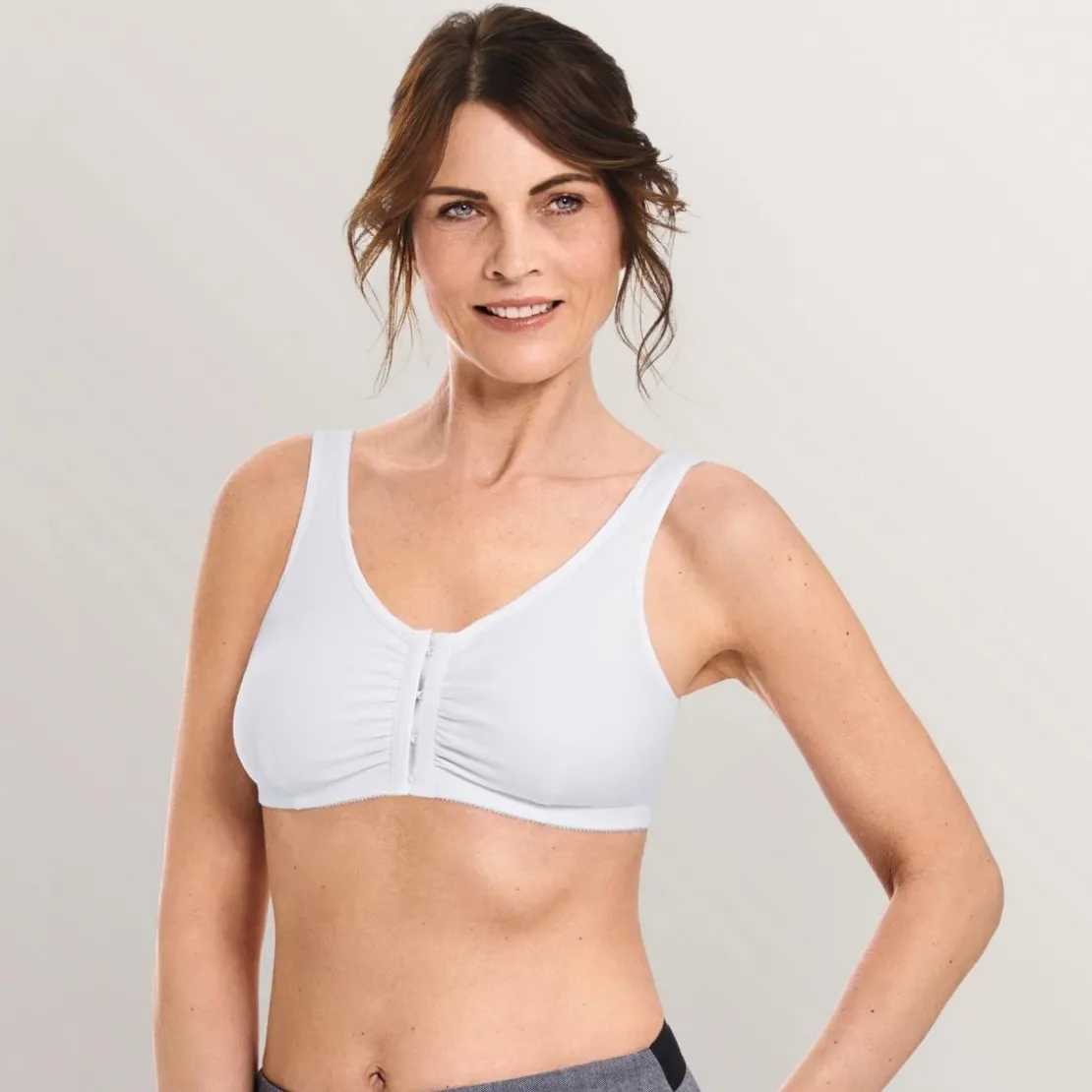 Amoena LingerieSoutien-gorge sans armatures ouvert devant Blanc AMEONA en coton- Frances