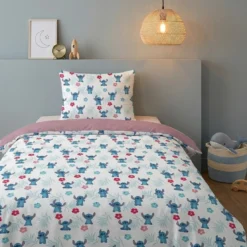 AymaxParure housse de couette enfant mixte STITCH turquoise réversible en polycoton 140x200 cm + 1 taie