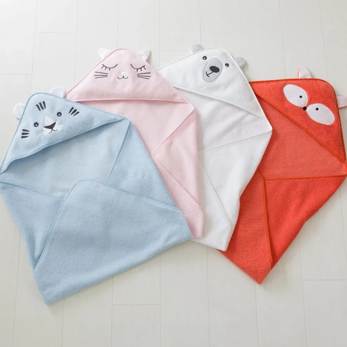 BecquetBavoir en Coton Blanc BABY