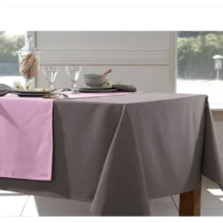 BecquetChemin De Table Entretien Facile - Beige