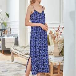 BecquetChemise de nuit longue SUFRAGETTES motif fleurs bleu