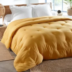 BecquetCouette chaude 400 g/m² Microfibre lavée jaune ocre - ZEPHYR