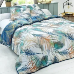 BecquetCouette chaude 400 g/m² réversible bleue à motif tropical - PLUMA