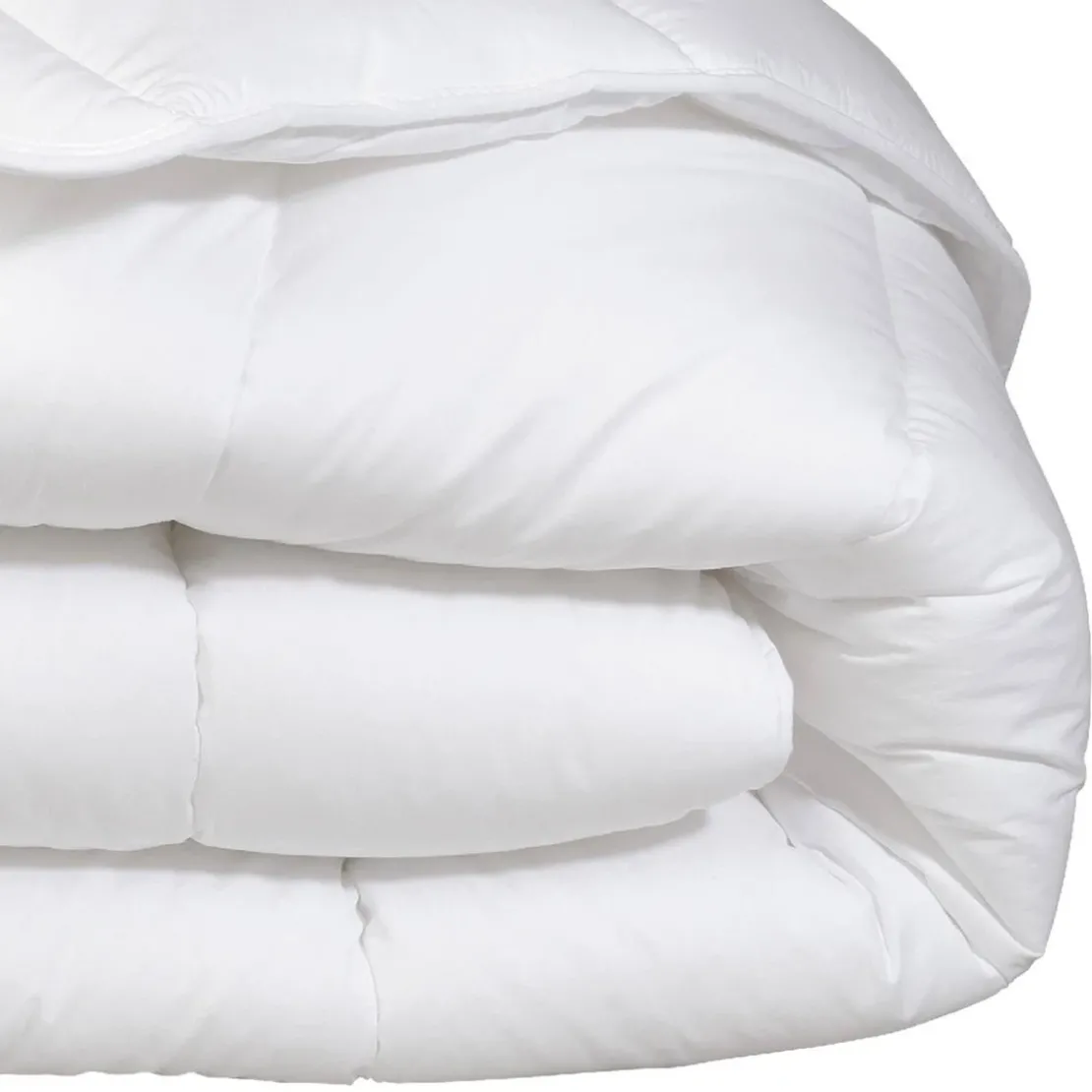 BecquetCouette légère 200 g/m² blanche unie en microfibre - DOUCEUR