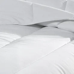 BecquetCouette légère 200 g/m² blanche unie antiacariens - PASSERELLE BI-OME