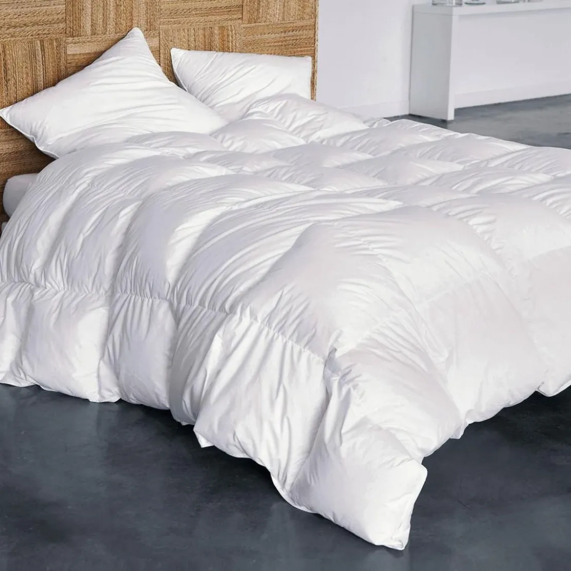BecquetCouette très chaude 250 g/m² blanche antiacariens - LIMOUX Pyrénex