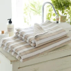 BecquetDrap de bain en coton beige motif rayures - Collection LAURA