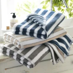 BecquetDrap de bain en coton beige motif rayures - Collection LAURA