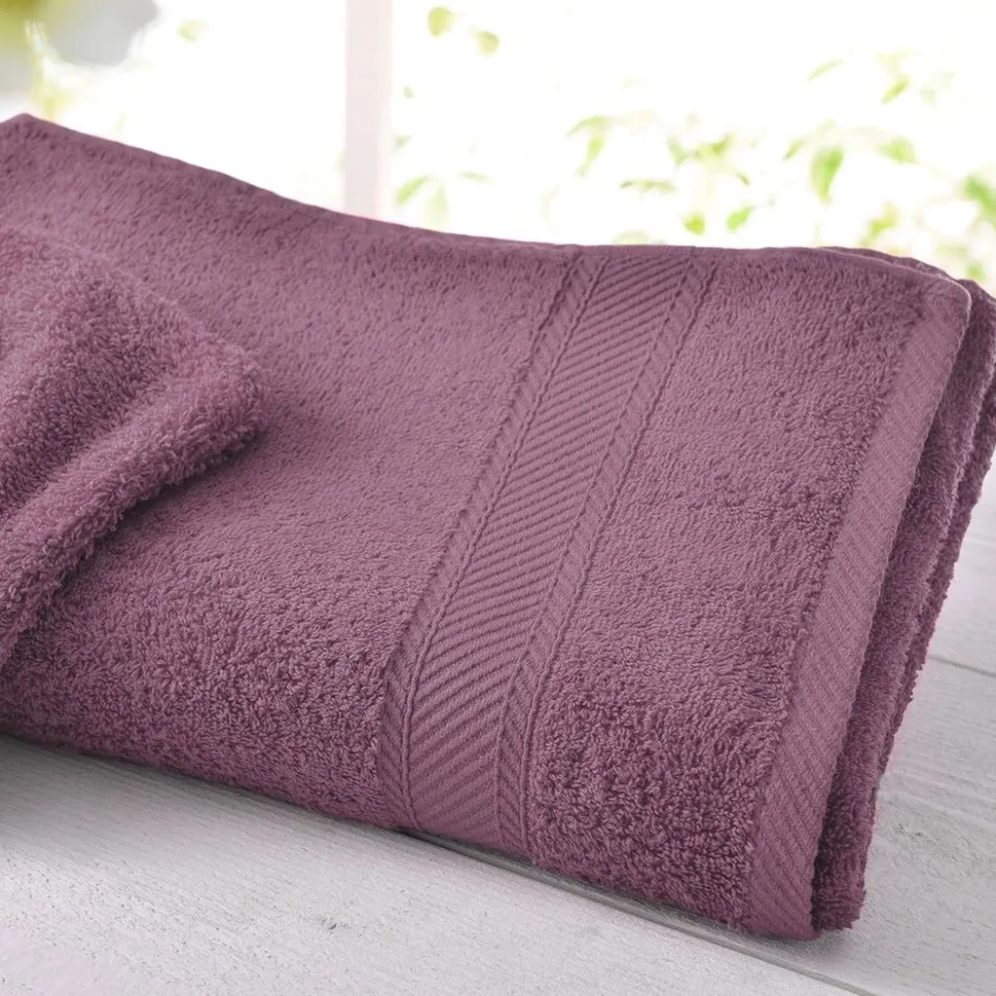 BecquetDrap De Bain Uni Lauréat 450gm²- Violet prune