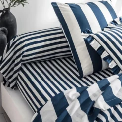 BecquetDrap housse en coton bleu marine à rayures - ANDERSON