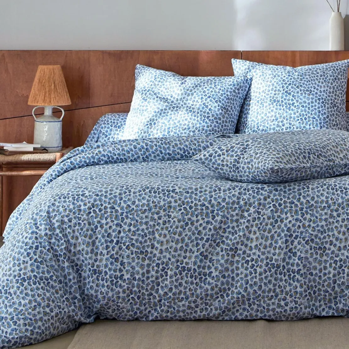 BecquetDrap-housse en coton blanc à motif léopard bleu et doré - SAFARI