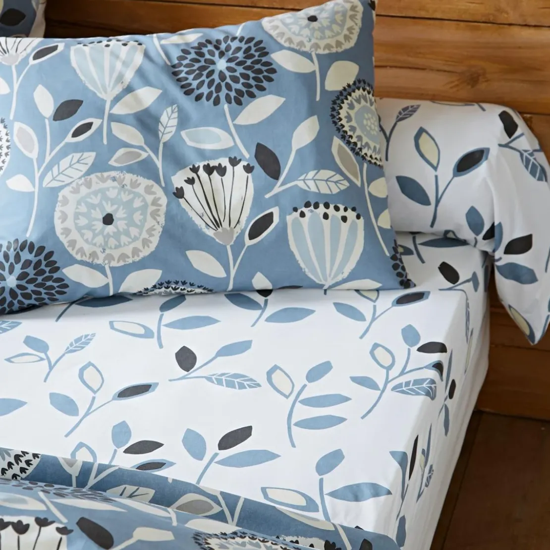 BecquetDrap-housse en coton blanc cassé à motif feuillage - SEVENTIES