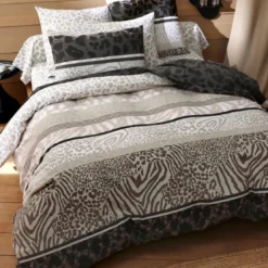 BecquetDrap-housse en polycoton blanc cassé à motif léopard - ZEBRA