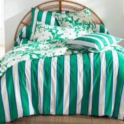 BecquetDrap plat coton vert floral écru - GREEN SPRING