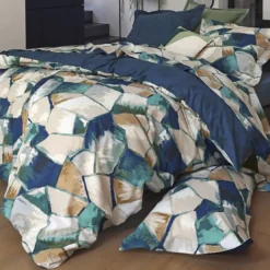 BecquetDrap plat en coton bleu foncé à motif graphique - VITRAUX