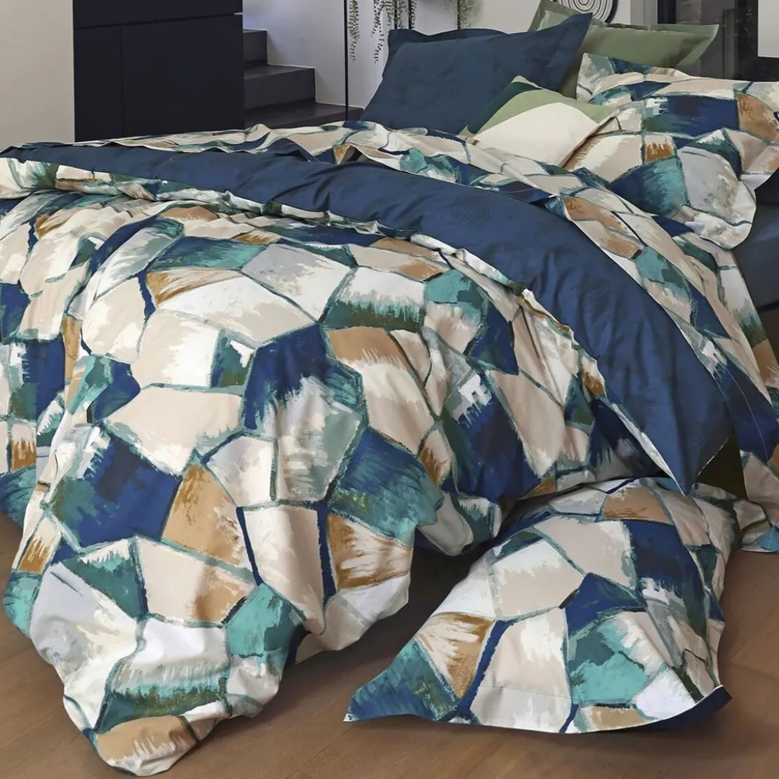 BecquetDrap plat en coton bleu foncé à motif graphique - VITRAUX