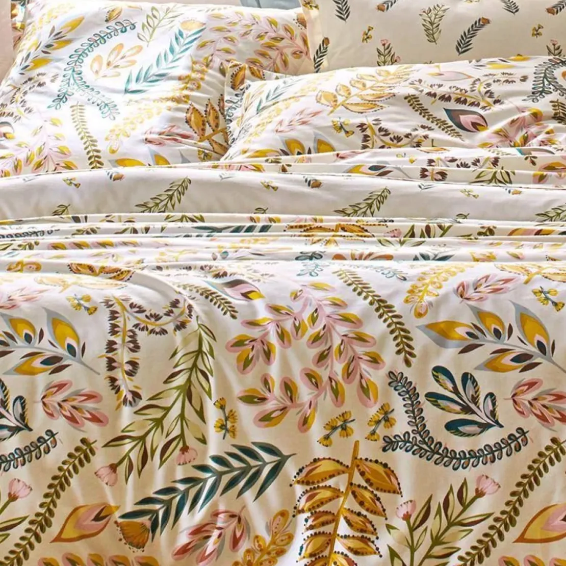 BecquetDrap plat en coton écru à motif tropical multicolore - PAULINE