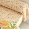 BecquetDrap plat motif bouquet de fleurs POESIE