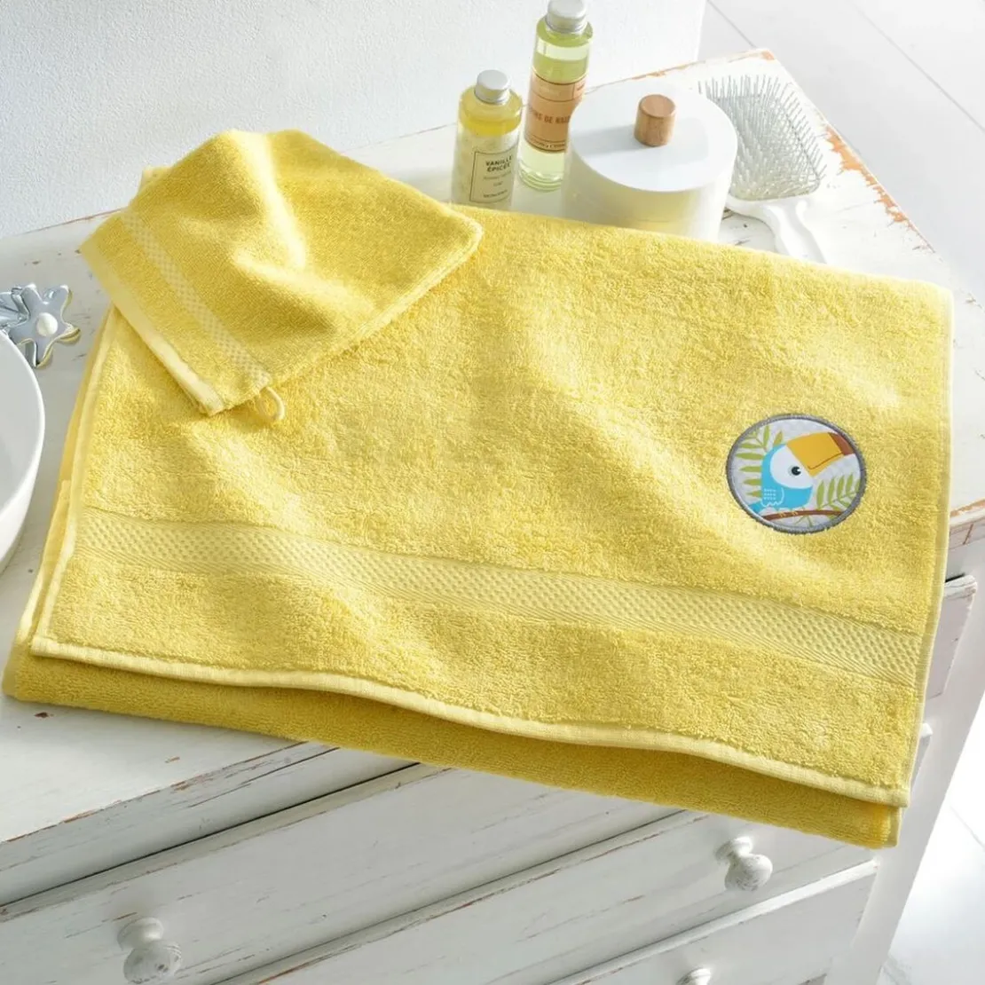 BecquetEnsemble serviette et gant de toilette enfant jaune mimosa - PETITES BÊTES