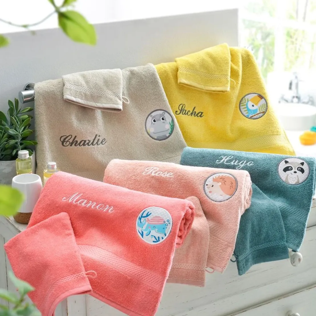 BecquetEnsemble serviette et gant de toilette enfant jaune mimosa - PETITES BÊTES