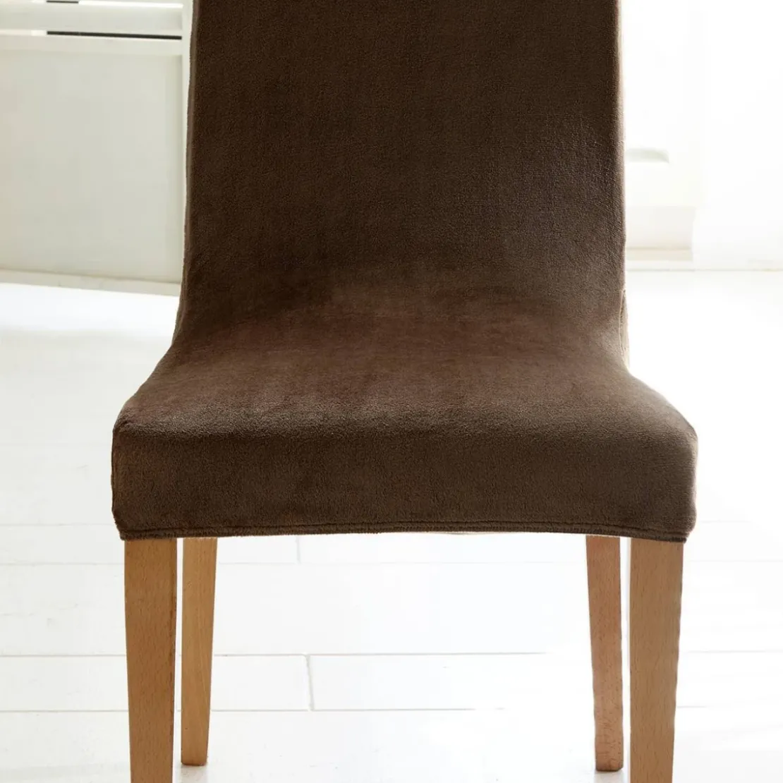 BecquetHousse de chaise Extensible AME. POLAR Marron chocolat