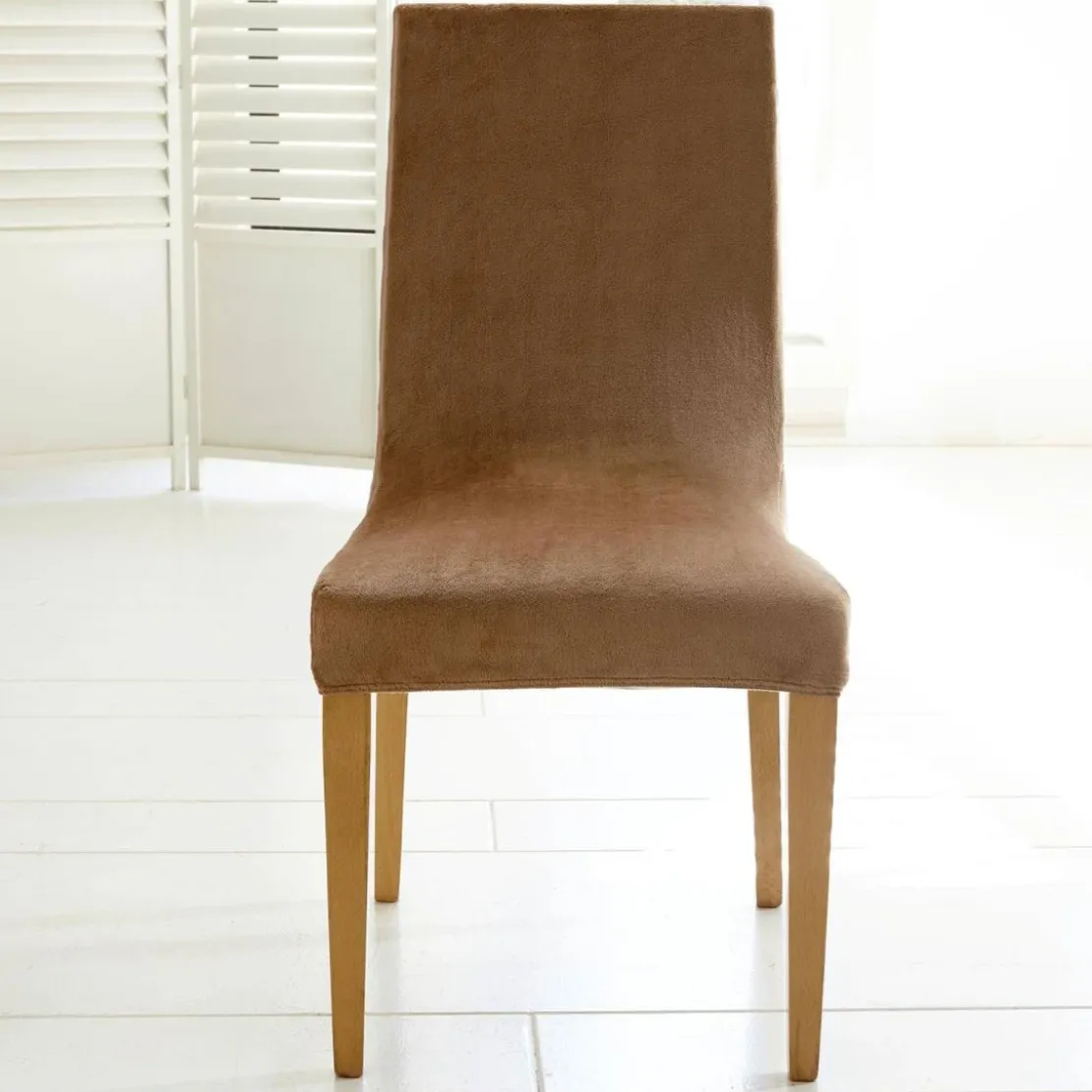 BecquetHousse de chaise Extensible AME. POLAR Beige