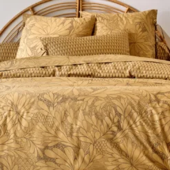 BecquetHousse de couette coton réversible jaune ocre floral brun taupe - SIDO