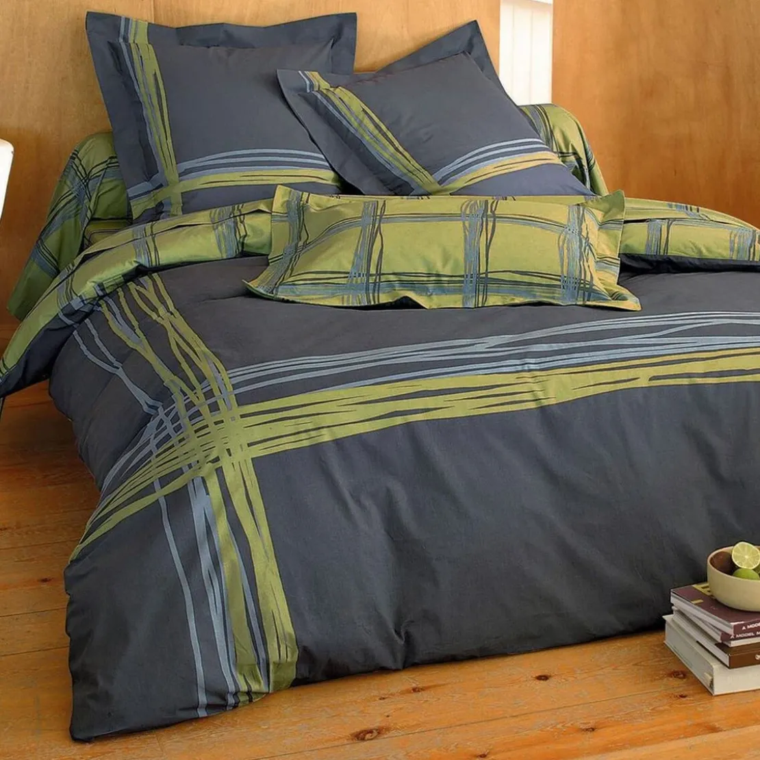 BecquetHousse de couette coton gris anthracite graphique verte réversible