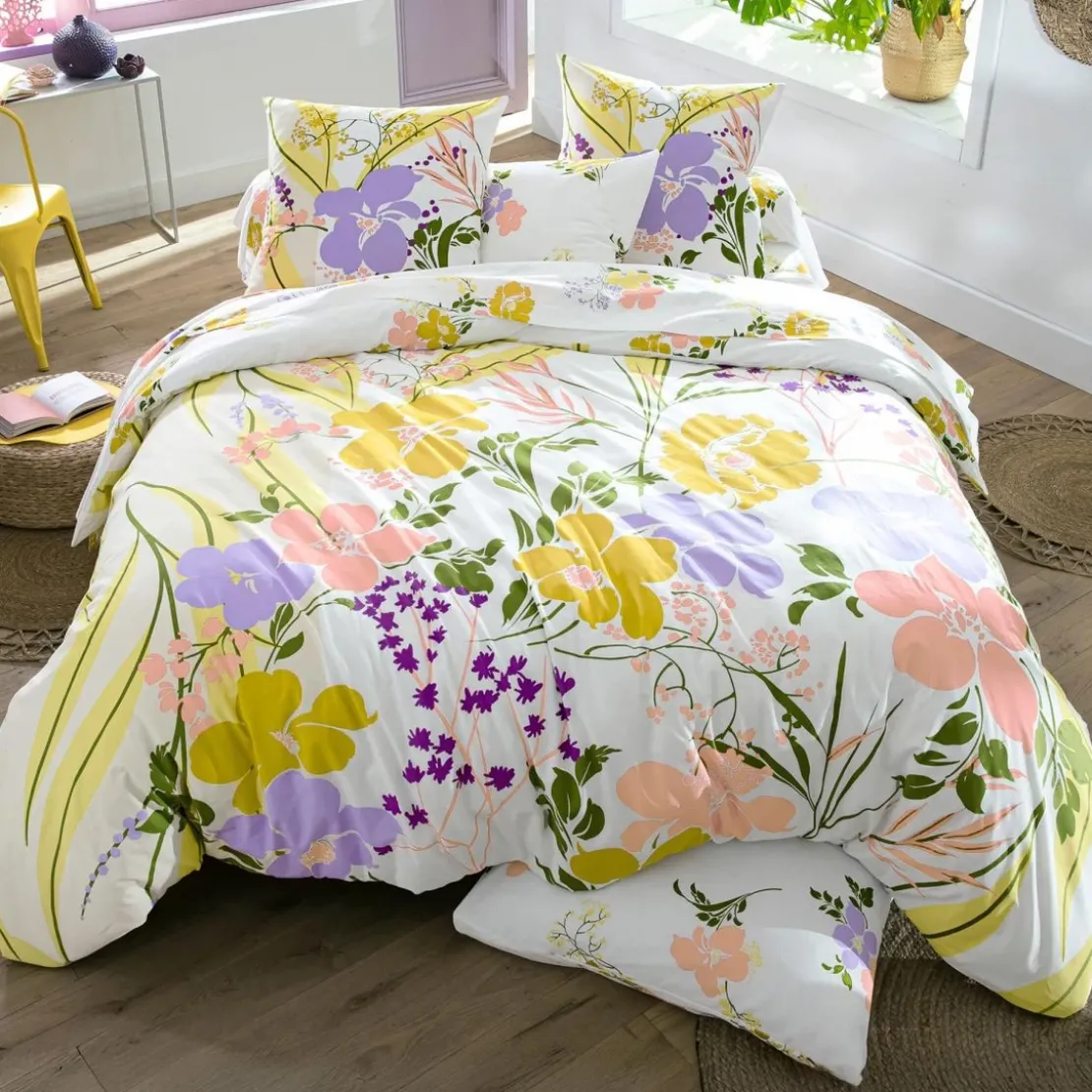 BecquetHousse de couette coton blanc réversible motif floral multicolore - Collection HELLO YELLOW