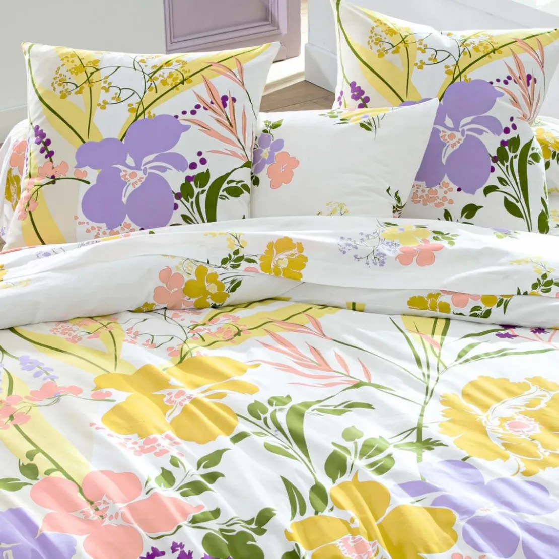 BecquetHousse de couette coton blanc réversible motif floral multicolore - Collection HELLO YELLOW