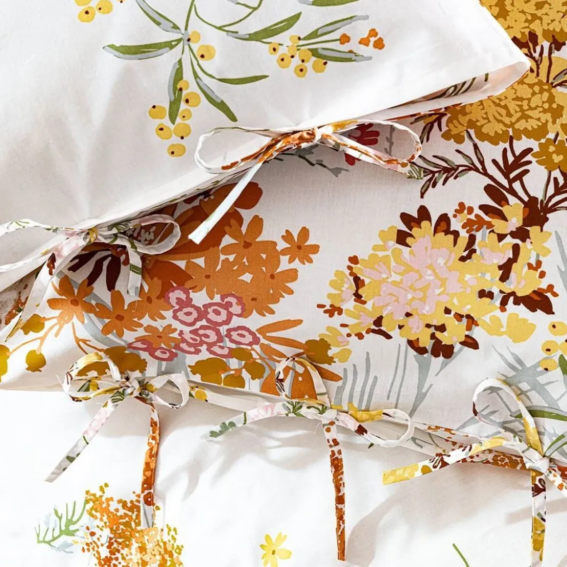 BecquetHousse de couette coton écru réversible motif floral multicolore - Collection BOUQUET