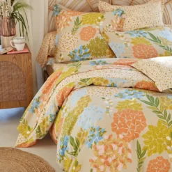 BecquetHousse de couette en coton beige à motif floral - POESIE