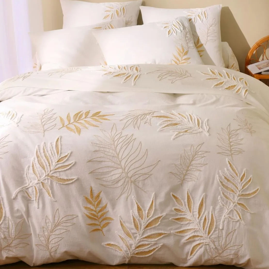 BecquetHousse de couette en coton lavé réversible FRISSON brodé - écru