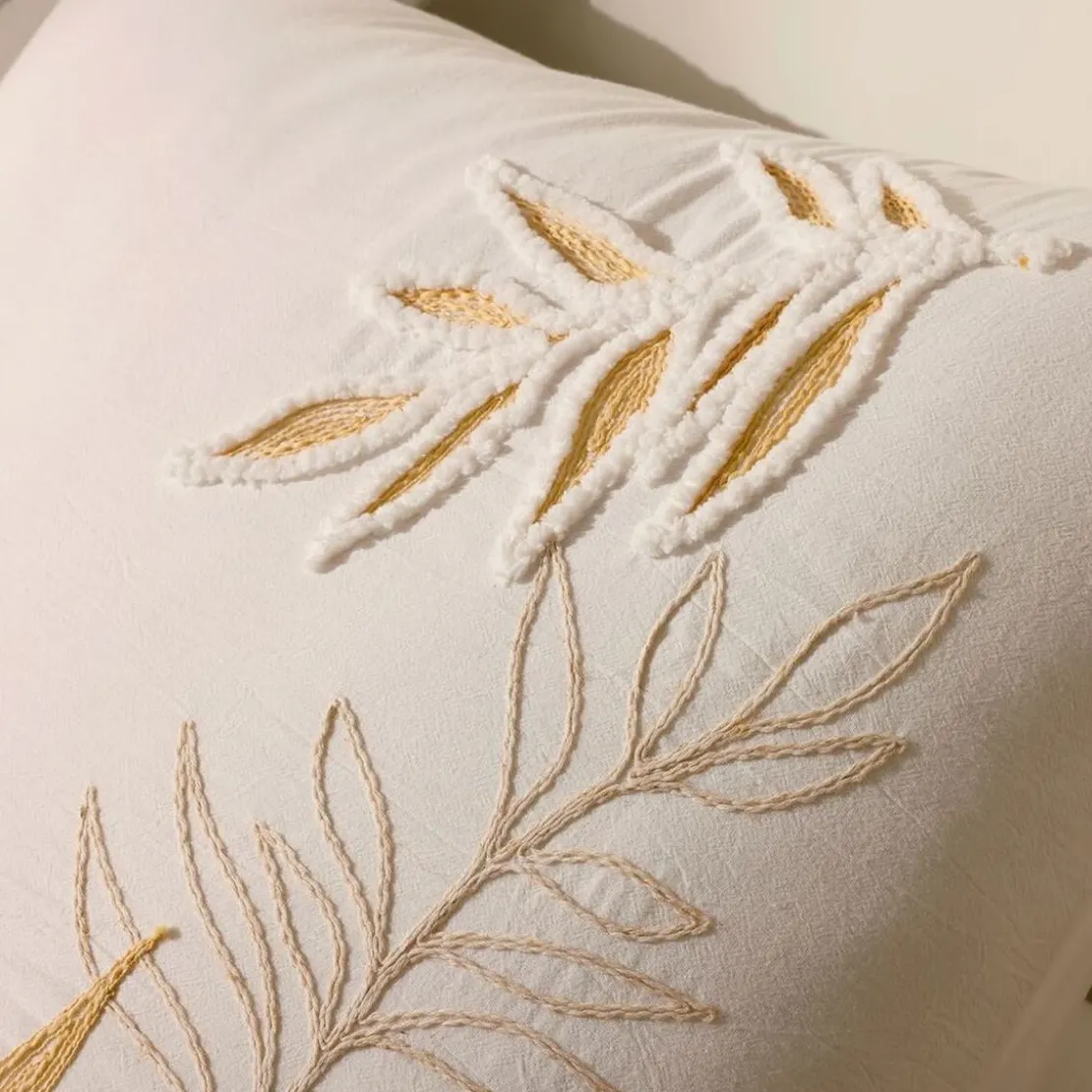 BecquetHousse de couette en coton lavé réversible FRISSON brodé - écru