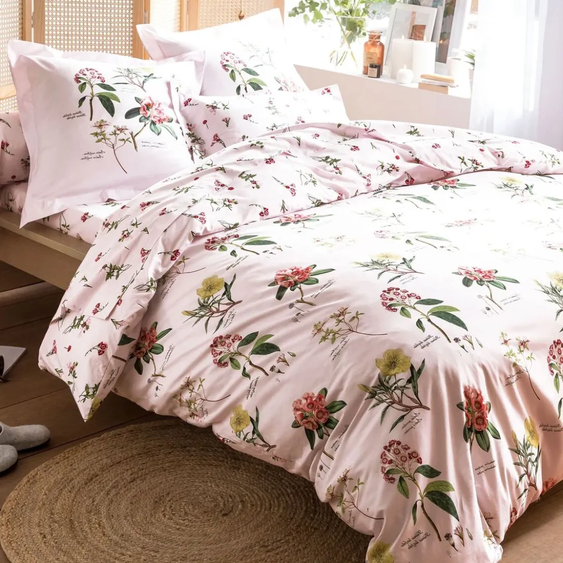 BecquetHousse de couette en coton réversible AZALEE motif floral herbier - rose clair