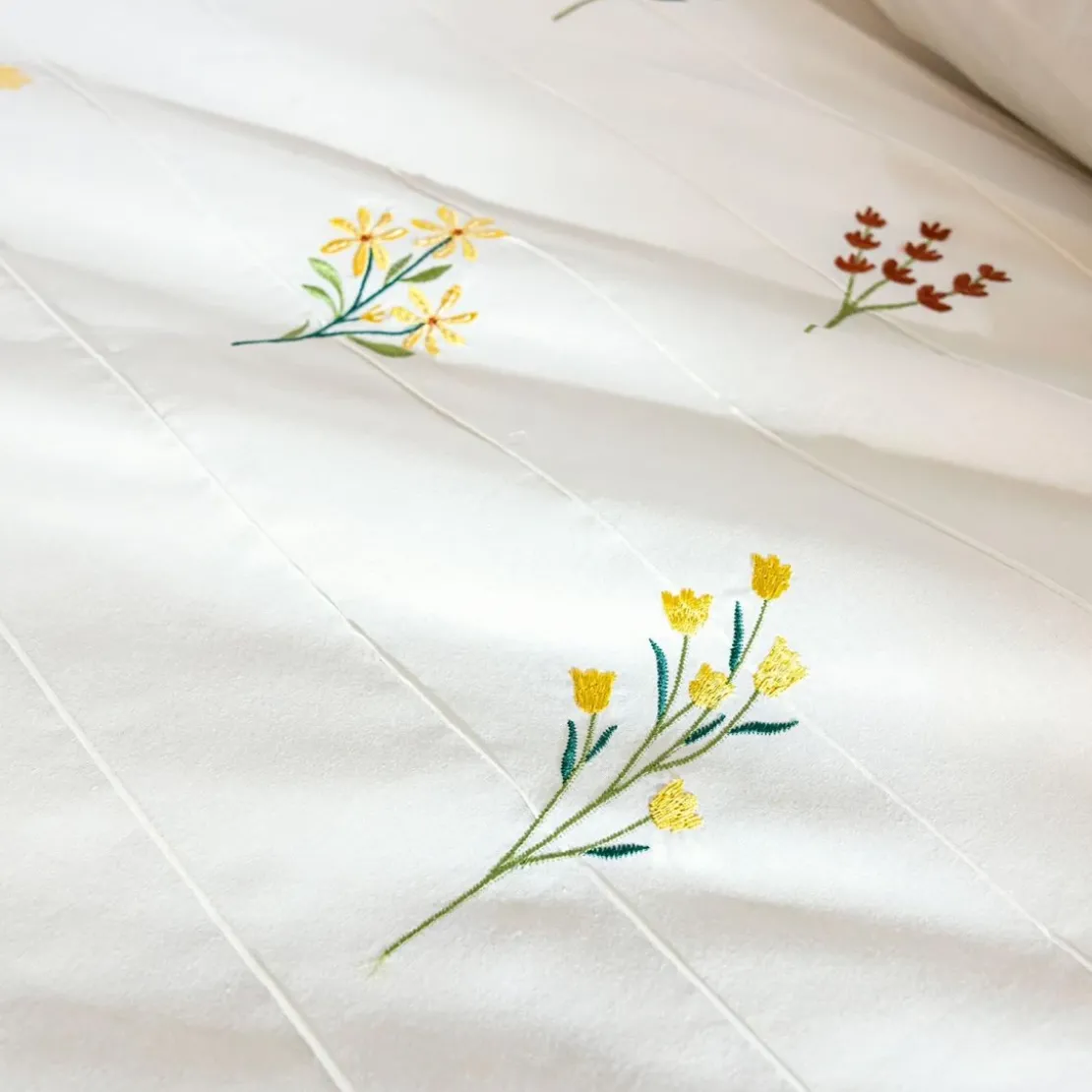 BecquetHousse de couette en percale de coton réversible FLEURETTES - blanc cassé