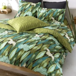 BecquetHousse de couette réversible en coton vert bronze à motif tropical - DEPAYSANT