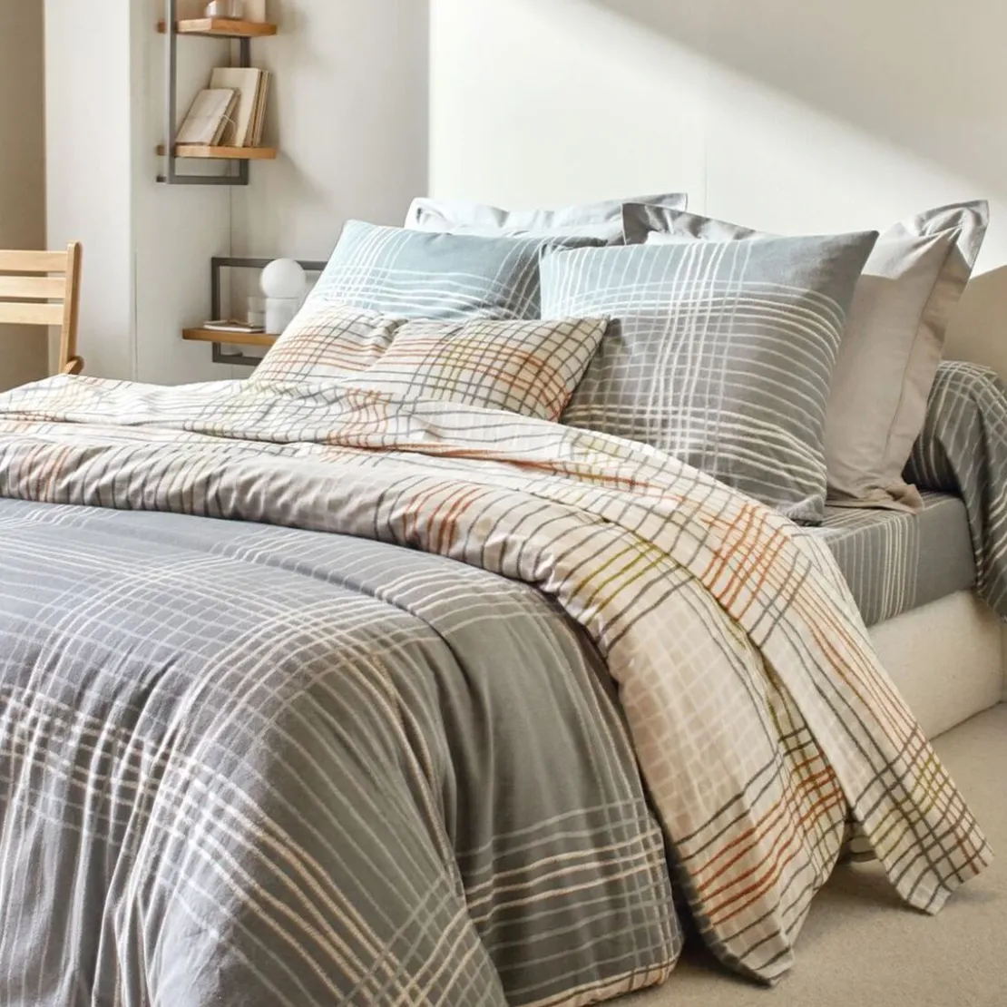 BecquetHousse de couette réversible en flanelle écru à rayures et carreaux - NOA