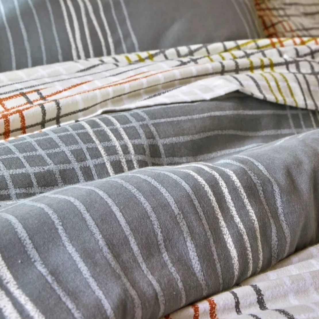 BecquetHousse de couette réversible en flanelle écru à rayures et carreaux - NOA
