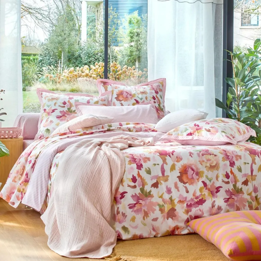 BecquetHousse de couette réversible en coton blanc cassé - VALSE FLEURIE