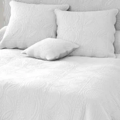 BecquetHousse de coussin boutis en coton BAILLARGUES blanc