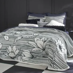 BecquetHousse de coussin en polyester écru à rayures noires - CHARLINE