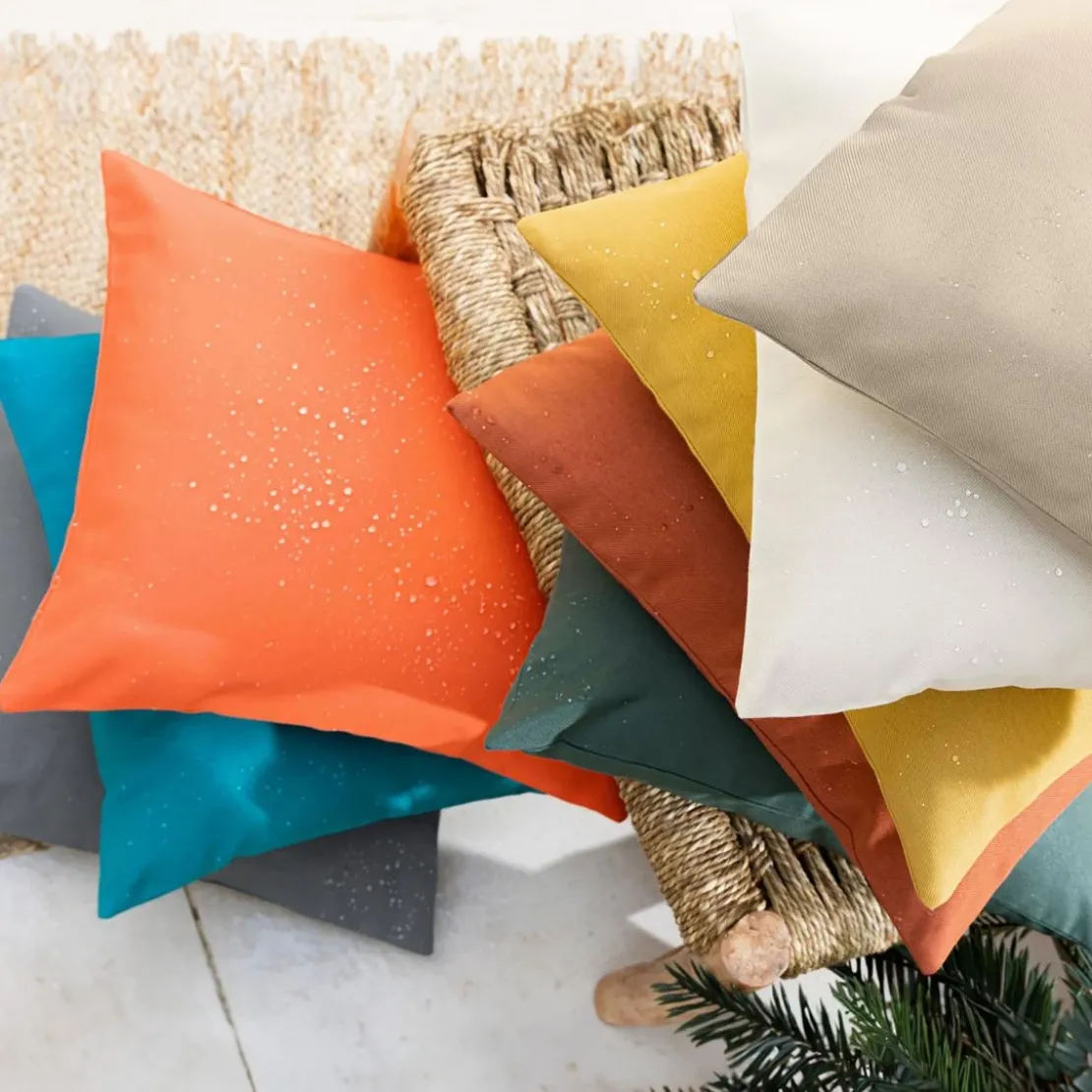 BecquetHousse de coussin gris uni - TOILE D’EXTÉRIEUR