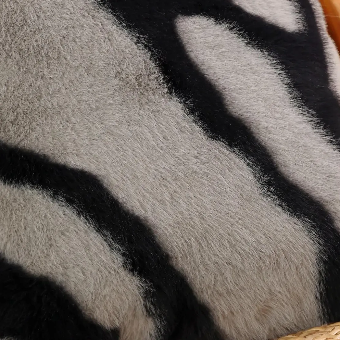 BecquetHousse d'oreiller en polyester noir - ZEBRU