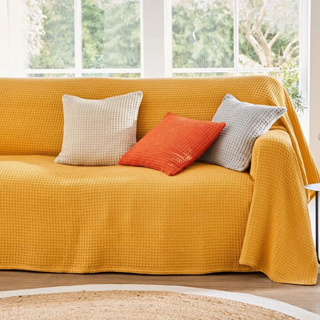 BecquetJeté de fauteuil ou canapé nid-d'abeilles en coton jaune curry - FEROE