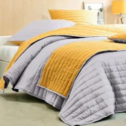 BecquetJeté de lit matelassé double face en polyester microfibres - curry