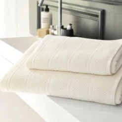BecquetLot de 2 gants de toilette coton velours éponge ivoire ALICIASERV