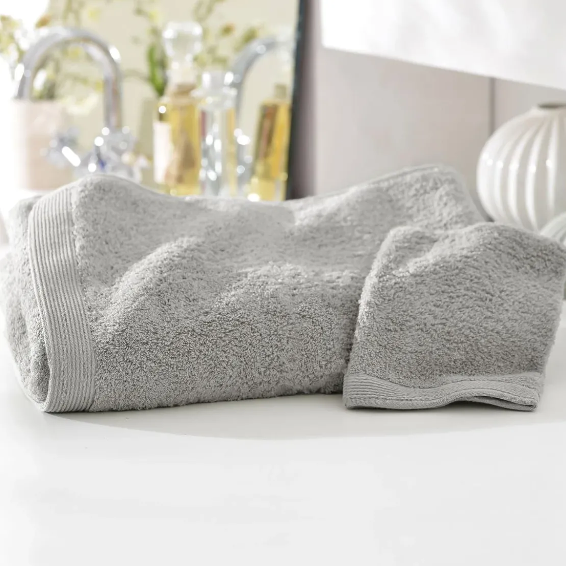 BecquetLot de 2 gants de toilette 550g/m² CAROLINE - gris perle