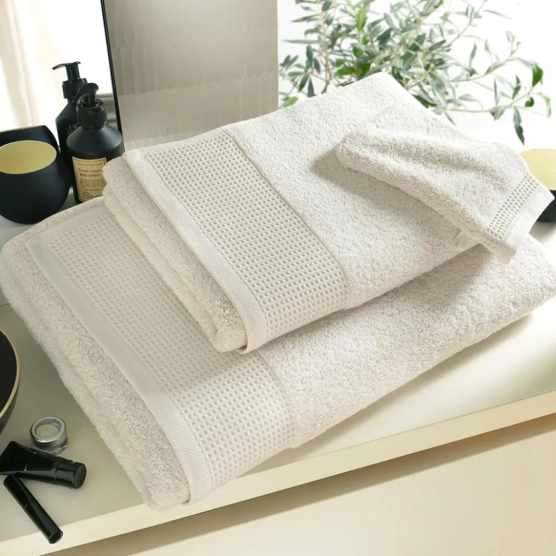 BecquetLot de 2 gants de toilette épais BEESPONGE craie