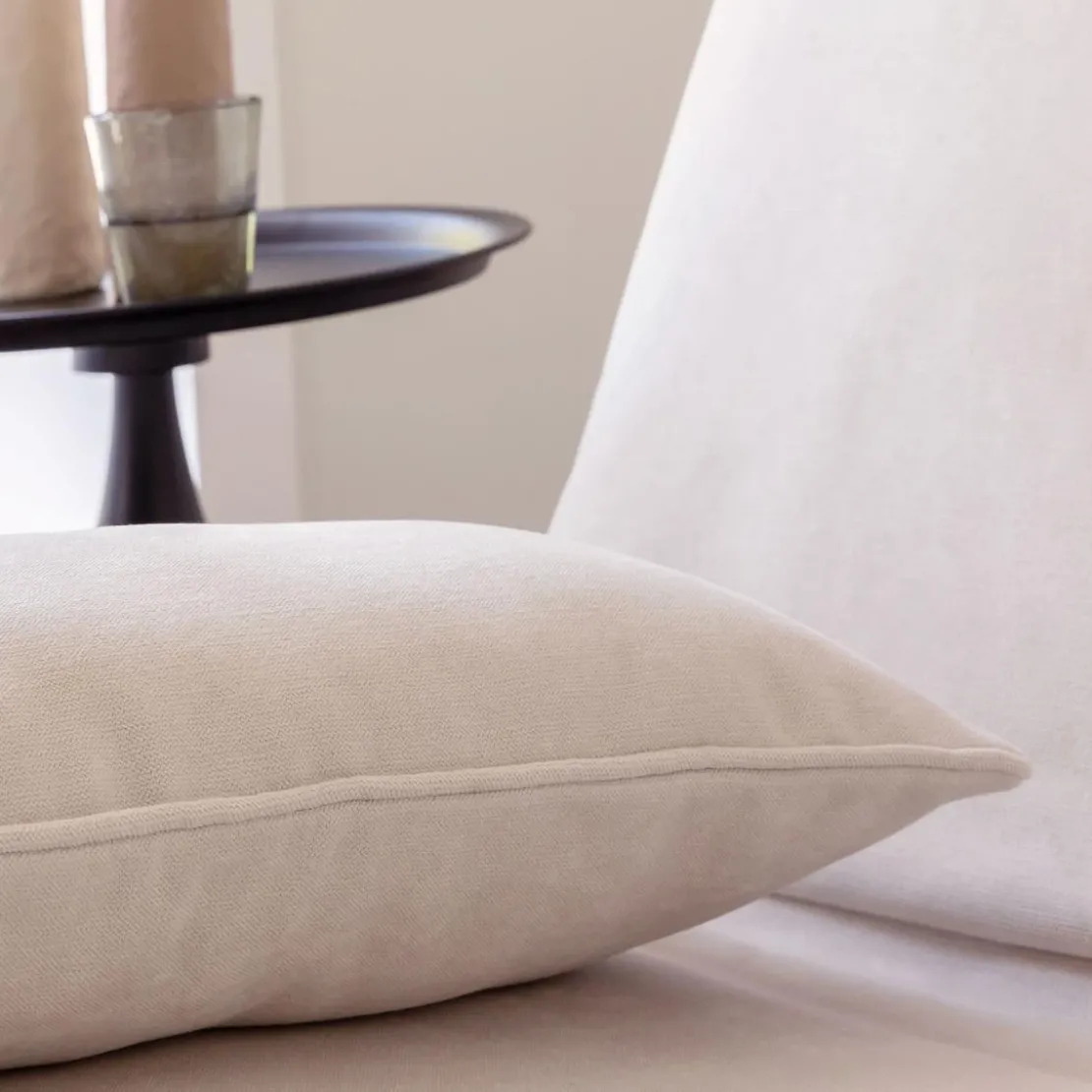 BecquetLot de 2 housses de coussin en polyester effet velours beige grège - GALENA CLIC
